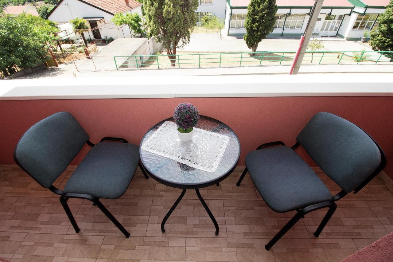 Bed and Breakfast Pansion Nerry Blagaj Exterior foto